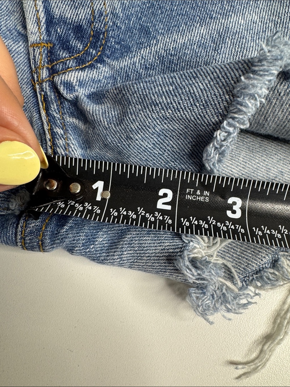Levi’s 501 Style Vintage Denim Cutoff Shorts Distressed Raw Hem Blue Size 30 - Picture 7 of 9
